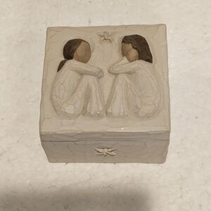 WILLOW TREE Forever True, Forever Friends Trinket Box